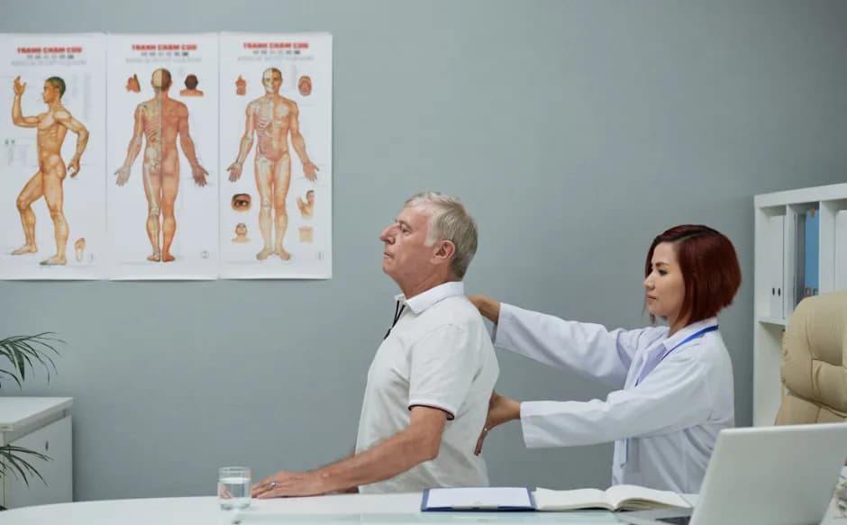 Symptoms Associated With Straightening in Lumbar Spine You Shouldn’t Ignore
